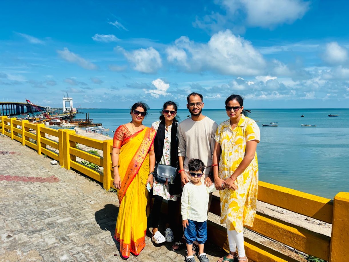 Ramanathaswamy Temple corridor Rameshwaram pilgrimage tour
