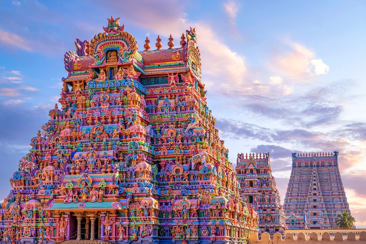 Madurai to Kochi and Kovalam cab service Kerala coast